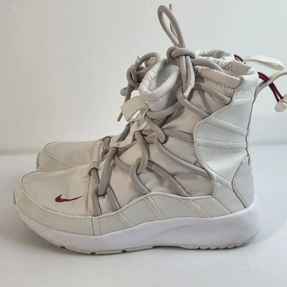 Nike Tanjun High Rise Womens 6 Summit White Sail Winter Boots AO0355-005 EUC